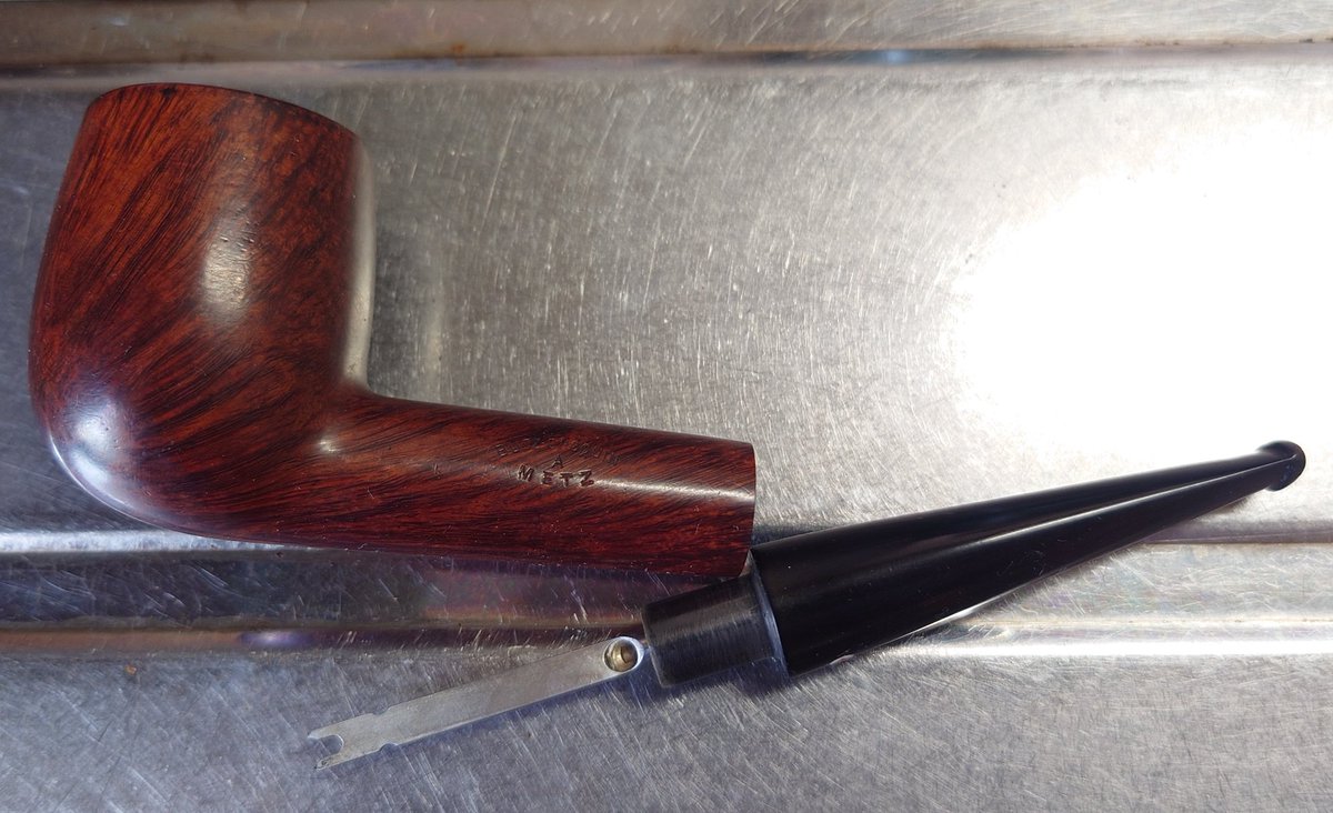 でっかいヤニ止め入り
#パイプ #pipe #pipesmoking