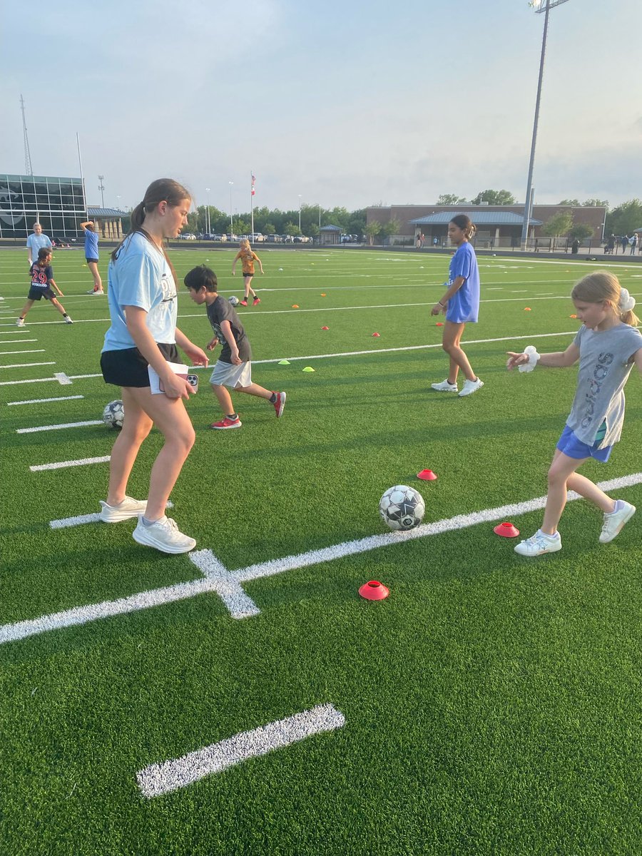 Guyer_GSoccer tweet picture