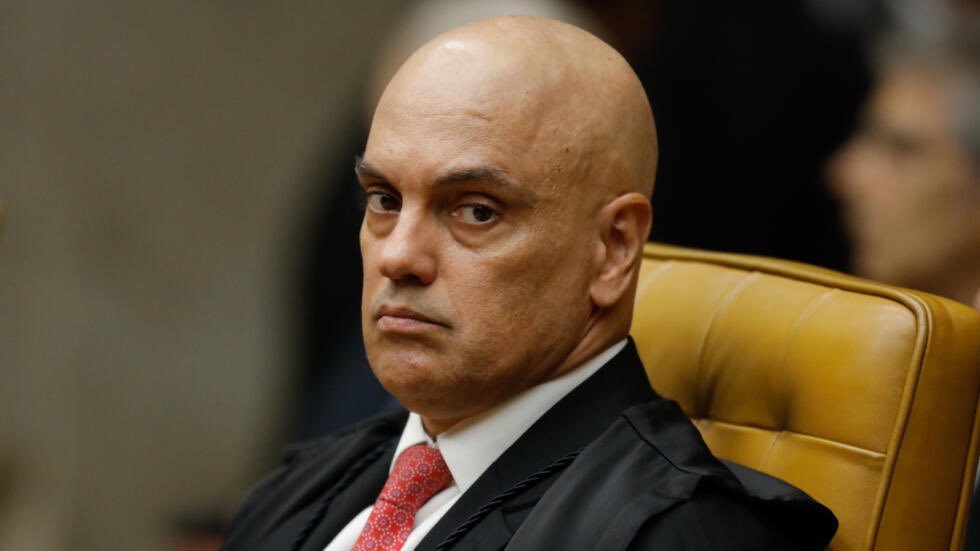 🚨GRAVE - Alexandre de Moraes impõe sigilo em ação da AGU que pede suspensão da rede social

A ação ocorre depois do escândalo que revelou e-mails entre advogados da plataforma no Brasil e executivos norte-americanos