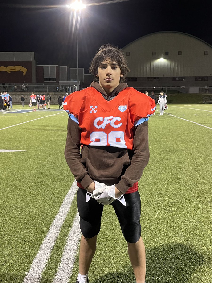 Bon succès à notre Baron, Nick Doré, qui participera à la CFC Youth Game demain soir à Montréal. 💪🏻🏈

All the best to our grade 9 Baron, Nick Doré, who will compete in the CFC Youth Game tomorrow night in Montreal ! 🏈💪🏻

#cfcfootball #cfcyouthgame #footballdesbarons