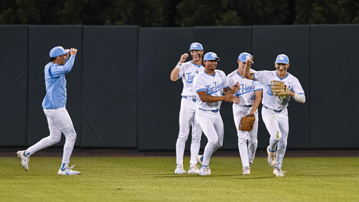 DiamondHeels tweet picture