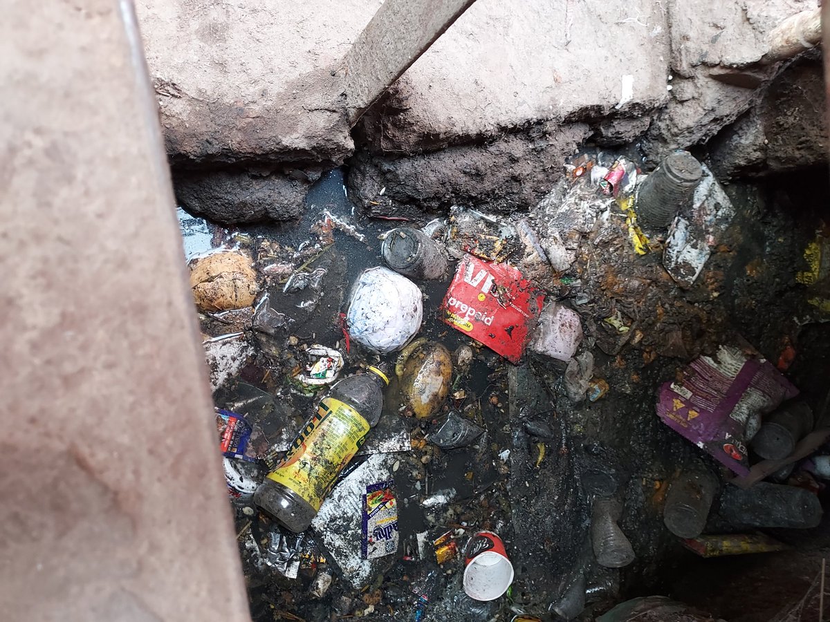 @LtGovDelhi @GyaneshBharti1 @dcshahsouth @MCD_Delhi @SBM_MCD @SwachhBharatGov @SwachSurvekshan @PriyaKa30152598 @KuldeepKumarAAP @ipathak25 Sharing 4 photographs of TODAY at 07.46am. Garbage from open drain outside our house,opposite Gali No.6 near Ajit Nagar Chowk (Gali No.20)