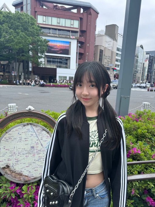 Twitterのコスプレ画像15