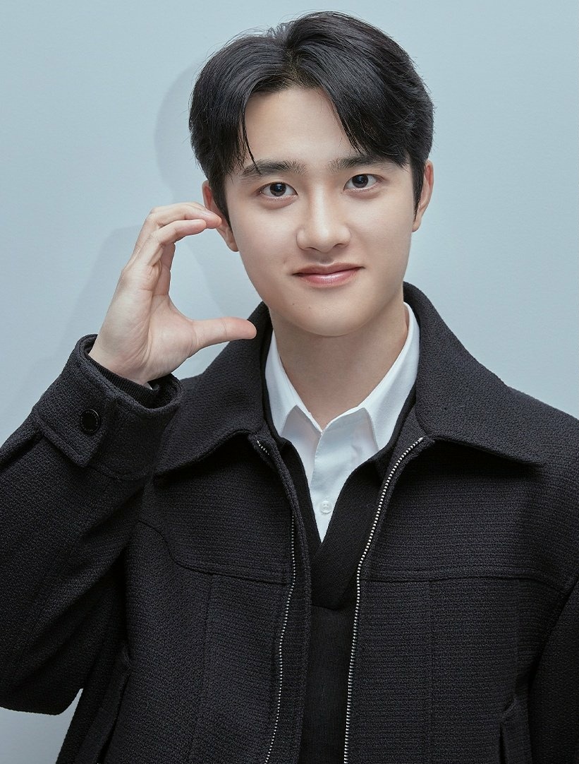 Kyungsoo is so handsome.