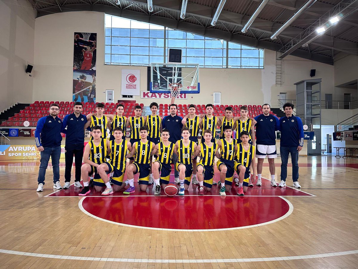 Fenerbahçe Beko U14 Takımı Türkiye Şampiyonası'nda yarı finalde 👉 bit.ly/3WiSwvQ
