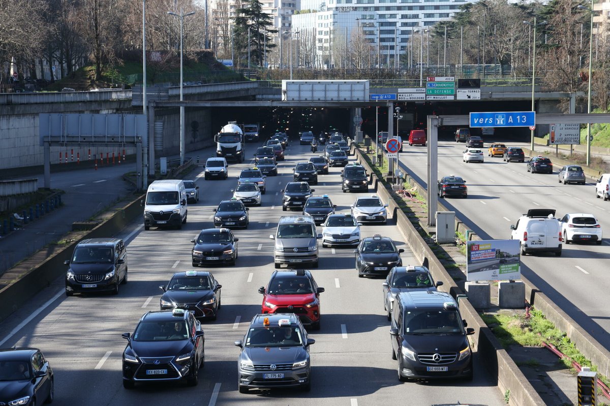 «Pour accéder à Paris, c’est impossible»: avec la fermeture de l’A13, une semaine de galère pour ce taxi ➡️ l.leparisien.fr/0FWq