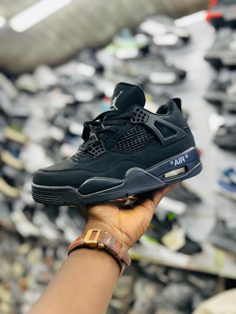 AIR JORDAN 4 !! At only 130k UGX get yourself a pair! Whatsap or call 0758257424 for details! Cash on delivery thank you!!