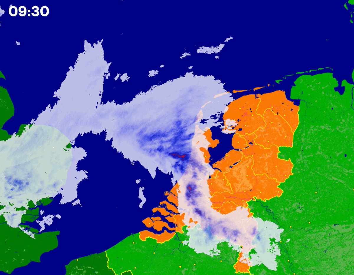 Leuk dat het land oranje kleurt! 🤴 Jammer dat het niet overal droog is. ☔️ Ach, zoals mijn moeder zei: 'Van regen smelt je niet... Het wordt vanzelf weer een keer droog!'