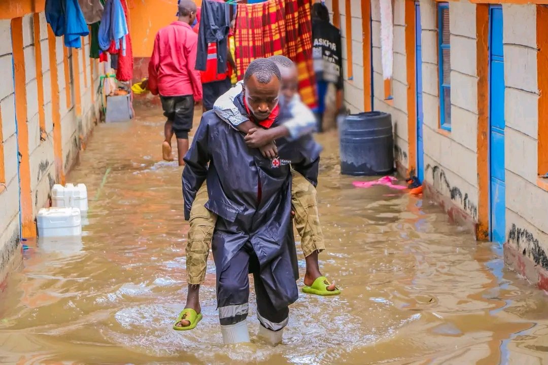 The RCAT The @KenyaRedCross Society plays a crucial role in disaster response through its specialized Red Cross Action Teams (RCATs) whose oversight lies with the Disaster Management Department. Mandated by the KRCS Constitution, RCATs are tasked with organizing emergency