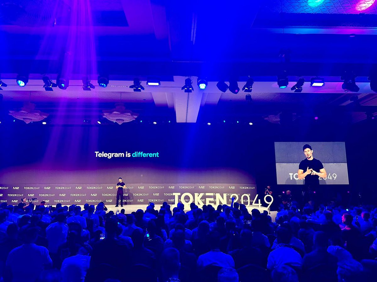 Probably the most important keynote at @TOKEN2049 .

@durov Founder | CEO of @telegram at #token2049dubai .

#TOKEN2049 #Cryptoevent2024 #Telegram #Durov #Fullhouse #CryptoNewsD2