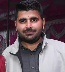 रविंद्र सिंह भाटी छात्र संघ की राजनीति से अब तक की राजनीति में कभी भी जाट समाज के खिलाफ एक शब्द नही बोला फिर जाट समाज के 90% प्रतिशत लोग रविन्द्र सिंह को सामंतवादी किसान विरोधी दलित विरोधी घोषित करने में लगे हैं यह होता है असली जातिवाद। इस लिए में रवसा को समर्थन करती हूं