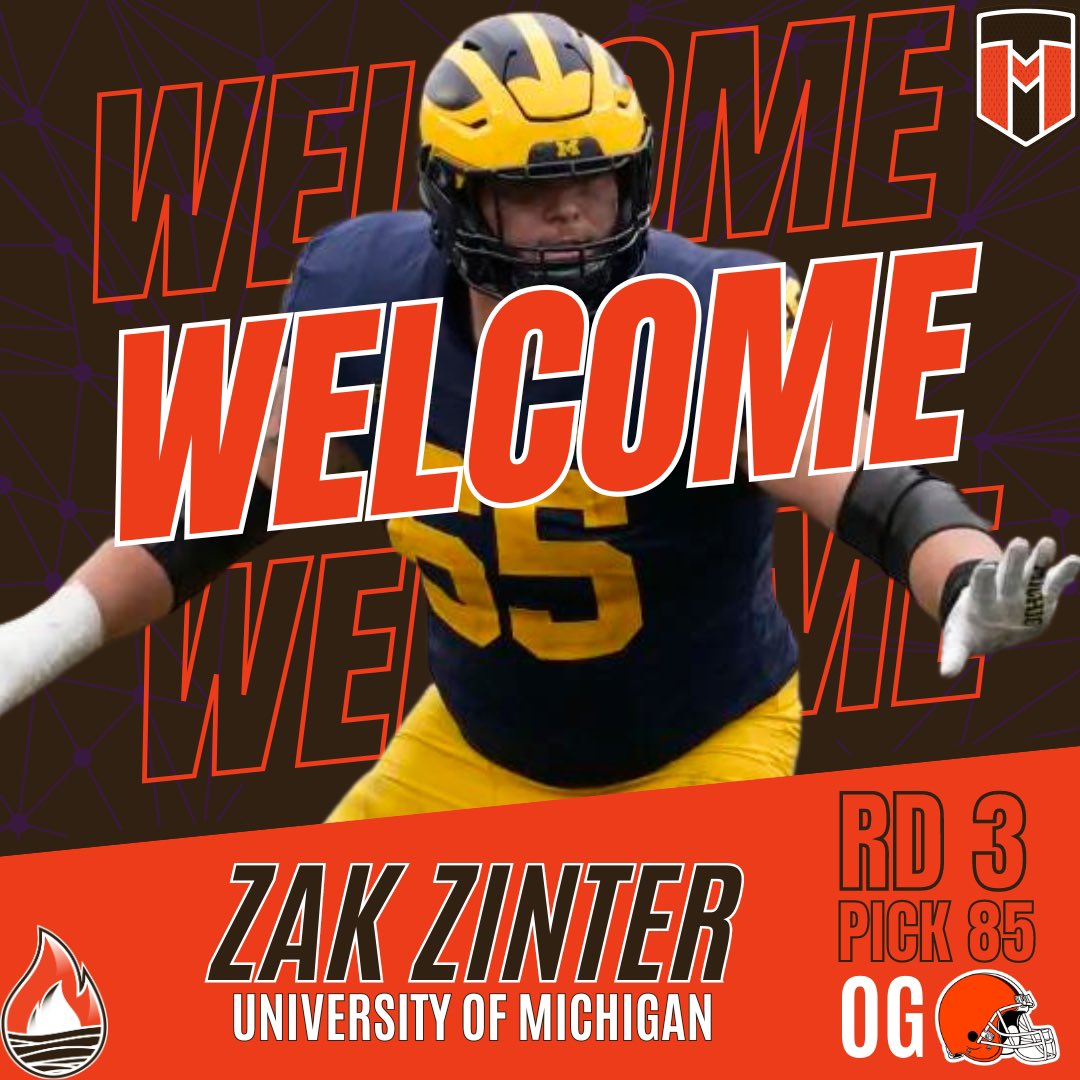 Welcome to the #ClevelandBrowns @zak_zinter!

The day 2 picks are now bitter rivals turned teammates!

#NewGoal #nfldraft #browns #dawgpound #UM #Wolverine #cometogether #BurningRiverSportscast #TapInMedia