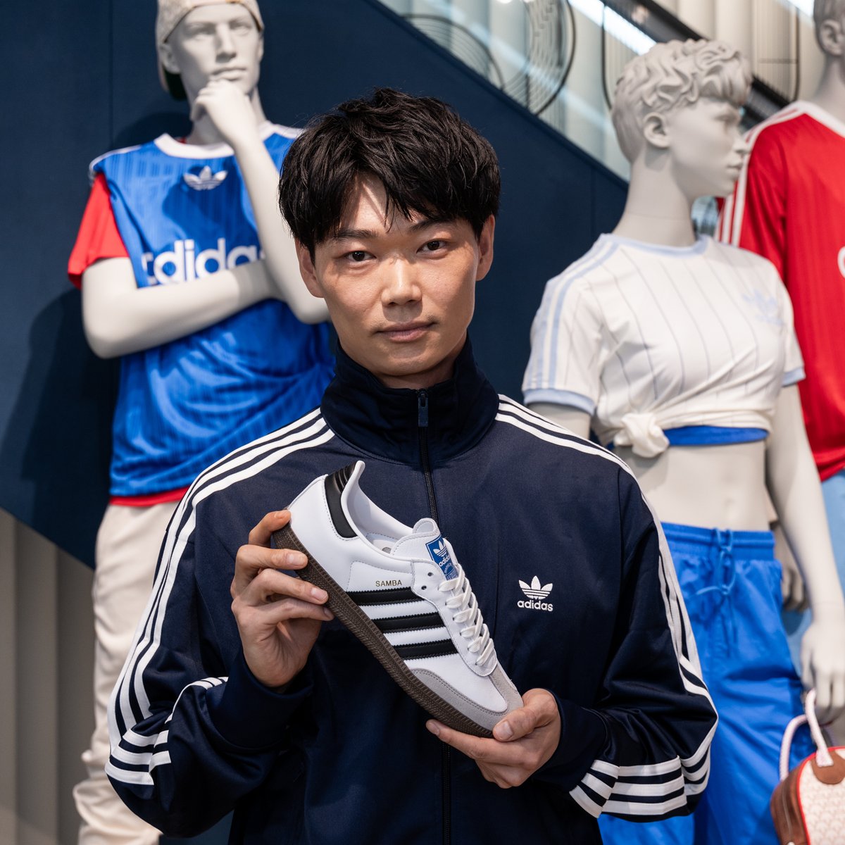 🎉 4月26日 (金) アディダス ブランドコアストア 新宿がリニューアル