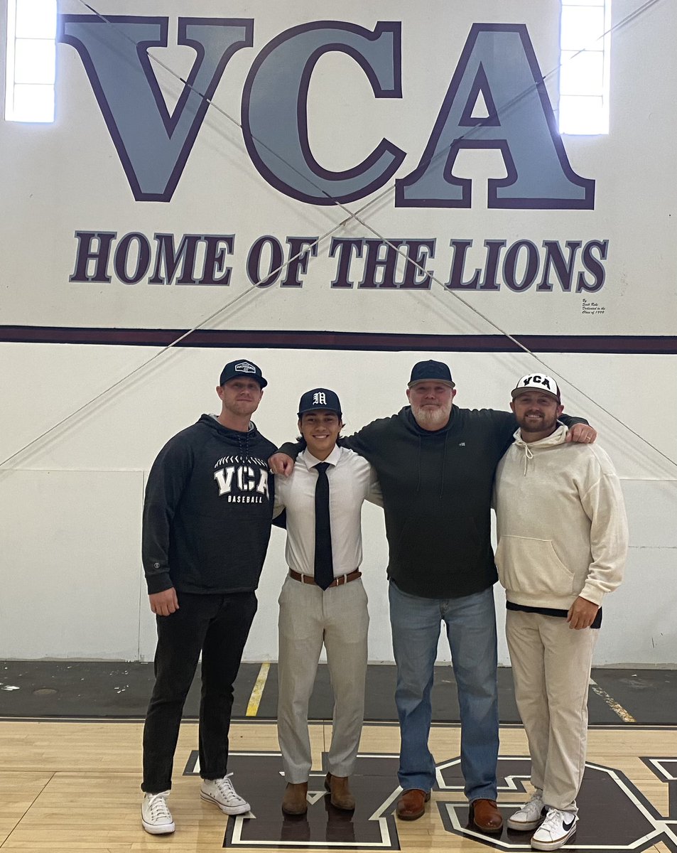 Huge congratulations to Josh Yuen and his entire family. Josh signed his National Letter of Intent today after chapel. Josh is headed to play baseball for @TMUAthletics . Today was another GREAT DAY TO BE A LION‼️ #VCAGuy 🦁⚾️❤️