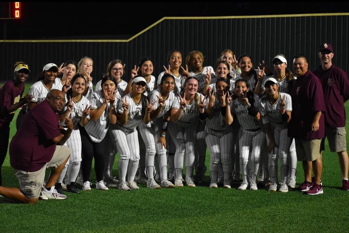 Livmaciel2026's tweet photo. Onto round 2 in playoffs!! https://t.co/m59ZVref0S