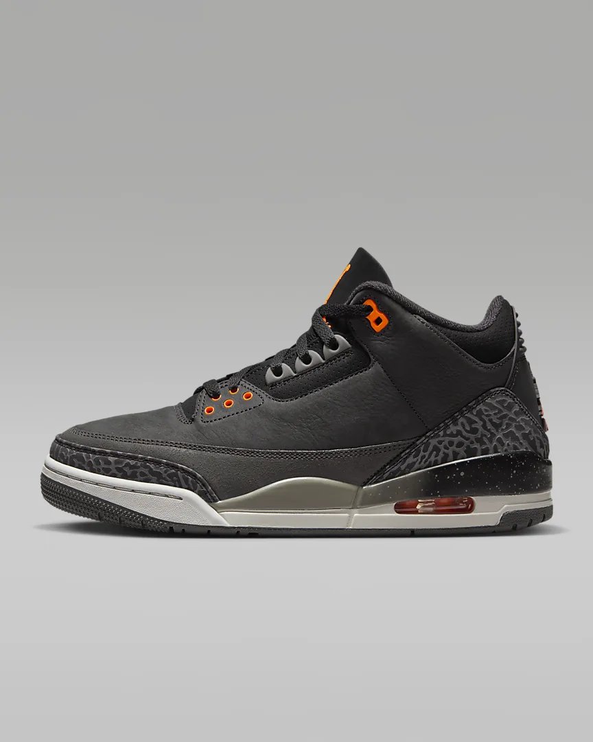 ON SALE $157.50 🚨 Ad: Air Jordan 3 'Fear' howl.me/cl77RI9Ctl7 use code JUST4MOM for an extra 25% off