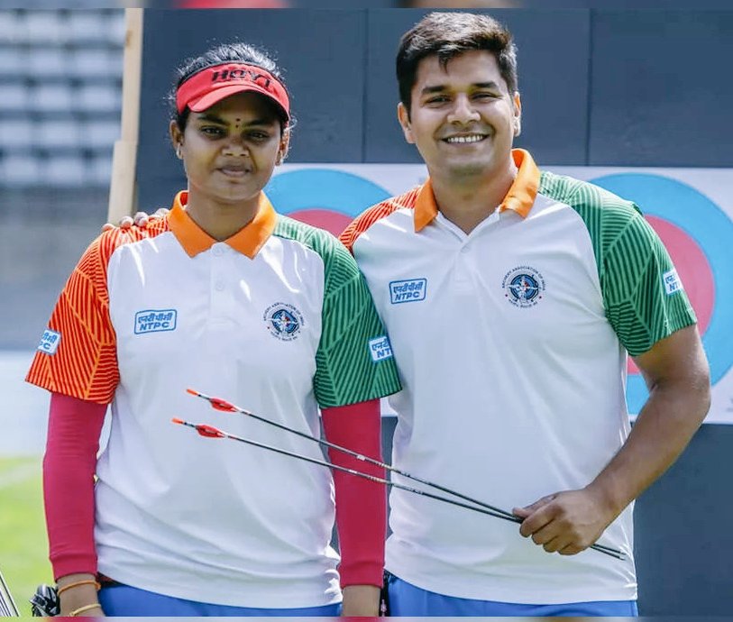 Dominant performance by NCoE Sonepat's Abhishek Verma and Jyoti Surekha! 🇮🇳 ✨️
They clinch the Mixed Compound Gold at World Cup Stage 1 in Shanghai with a nail-biting 119-117 win over Estonia.This is India's 3rd gold medal! #Archery #WorldCup #GoldMedal 
@Media_SAI
@kheloindia