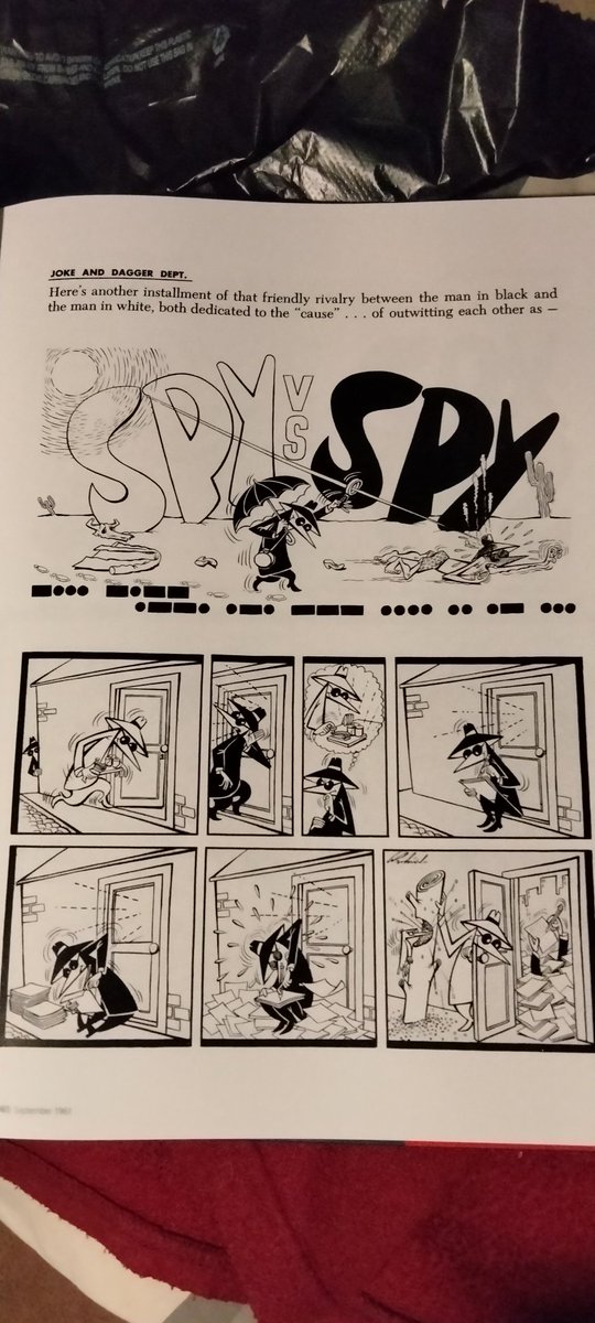 Proof that you can make a Spy vs Spy comic without the need of having one of them either die or be injured.
#spyvsspy