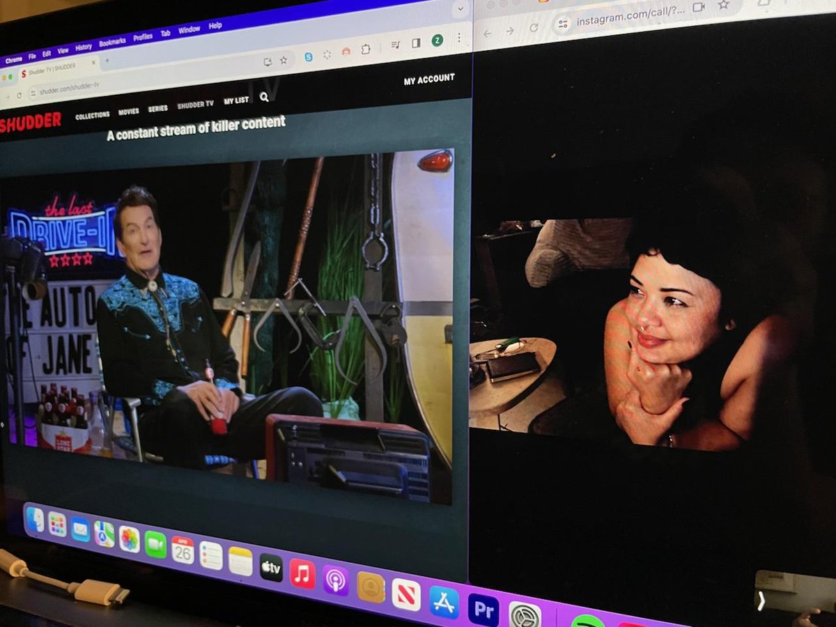 elle_sol's tweet photo. When the moon hits your eye and virtual date night happens on #Walpurgisnacht during #TheLastDriveIn and he takes cute pics of you with @therealjoebob @kinky_horror . . . That's a-mutant-more-eeeeey 🥹💓💘❤️‍🔥

#mutantfam @Shudder https://t.co/2OCQYJE5Tw