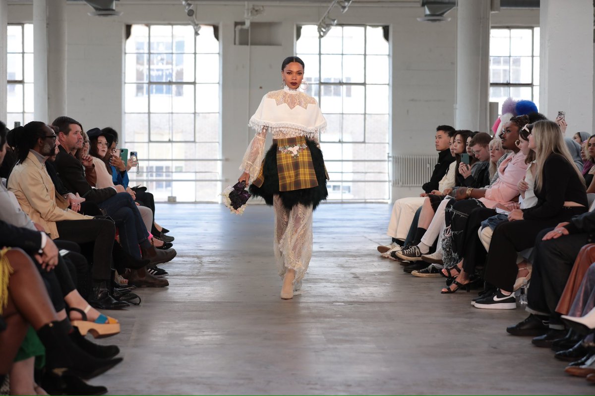 SentryxHQ's tweet image. FIDM DEBUT 2024 Collections 📸 In PHOTOS ➡️ Designer &amp;amp; @FIDM Advanced Fashion Design Program graduate Morgan Labouré ⭐️ Collection: “Heritage”
📸: @_abimages @alexberliner #fidmdebut