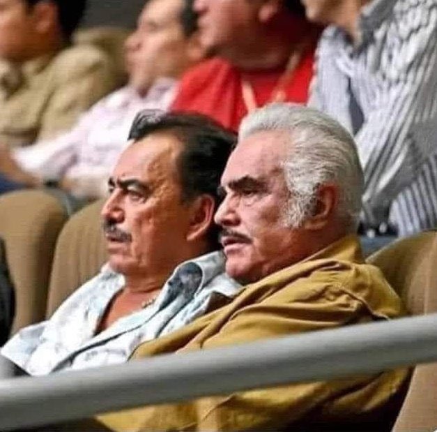 corridosybandas's tweet image. Nomas vi esta imagen y se me antojaron como 80 cervezas