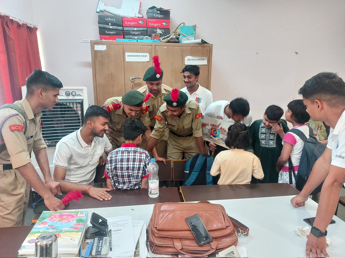 nccjnu's tweet photo. Today, our cadets from 2 DAB NCC JNU had an incredible experience visiting the #NationalAssociationForTheBlind in New Delhi. Interacting with the #Divyangjan kids was truly heartwarming – their positivity and enthusiasm were inspiring.

@HQ_DG_NCC @JNU_official_50 https://t.co/8b1p3vNlWS