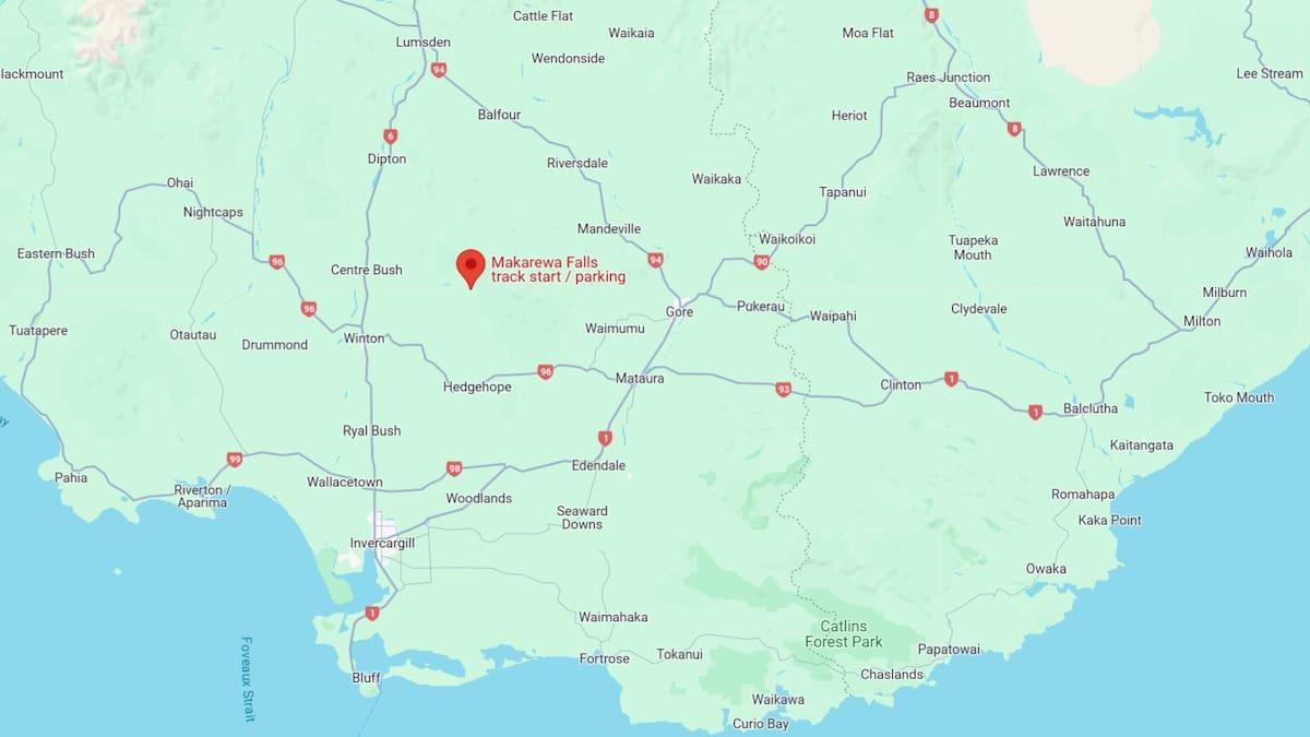 Five teens rescued from waterfall walk after becoming lost on bush track nzherald.co.nz/nz/five-men-re…