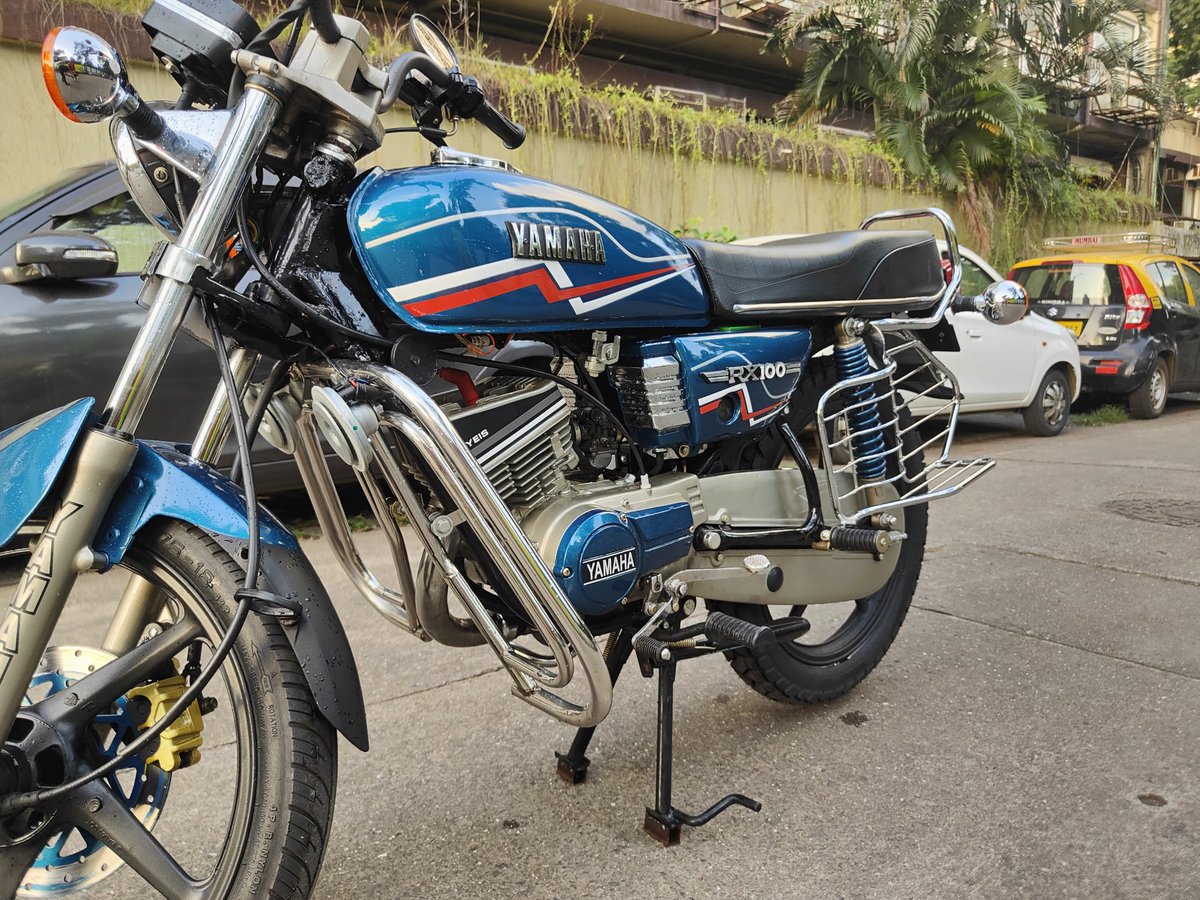 abhishek_itte's tweet photo. Yamaha Rx 100 Restoration..!!
Click on the link below for more details.
https://t.co/YhgRcMxvzq…

#bike 
#rx100 
#YAMAHA 
#yamaharx100 
#Kalki2898ADGlimpse 
#Kalki2898AD 
#Election2024 
#IPL2024 
#RCB https://t.co/1Lv8Suq6yK