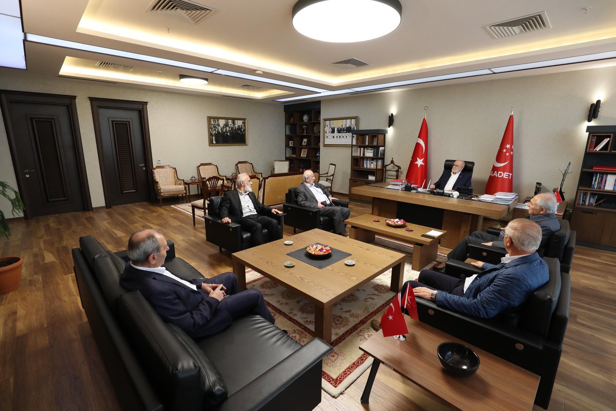 Genel Başkanımız Temel Karamollaoğlu, Cansuyu Derneği Genel Başkanı Mustafa Köylü ve beraberindeki heyeti kabul etti.