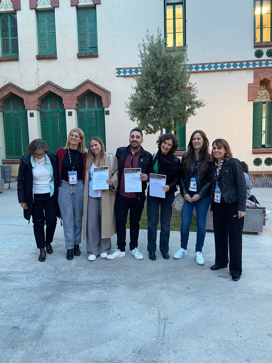 Ahir es van donar els premis a les 3 millors comunicacions orals del XVI Congrés Català de Ciències de Laboratori Clínic.
Enhorabona a tots els participants i als premiats i moltes gràcies a <a href="/farmaceuticsbcn/">COFB Col·legi de Farmacèutics de Barcelona</a> <a href="/COMBarcelona/">Col·legi Metges BCN</a> i <a href="/BiolegsCV/">Col. Of. Biòlegs CV</a> per la dotació econòmica d'aquests premis.