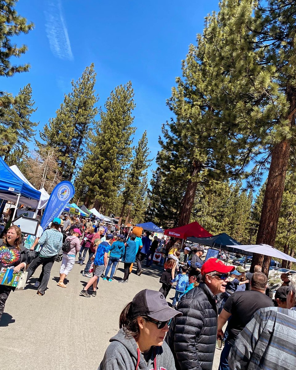 EverythingTahoe's tweet image. Free #FamilyEvent tomorrow, Saturday at Lake Tahoe community college celebrating #EarthDay 🌎 Some fun pictures from last year #TahoeLife #TakeCareofourHome #WeLoveLakeTahoe #Nature #WildLife #LakeTahoe #EverythingTahoe