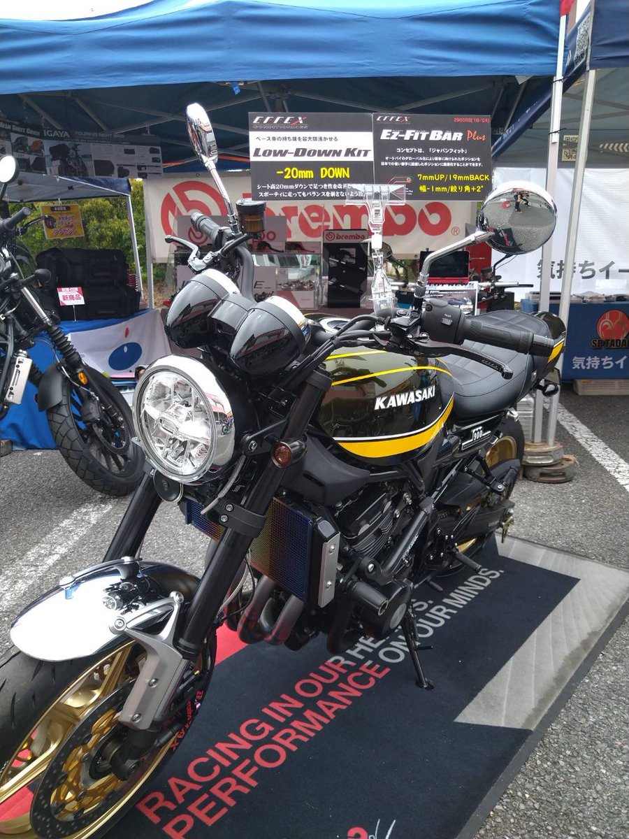 plot_touring's tweet image. 朝の小雨も止んでバイク増えてきました！
どのブースも実際に体感できる内容で楽しいですよ✨
ぜひ遊びに来てくださいね😊

#ライコランド柏
@RicolandKashiwa