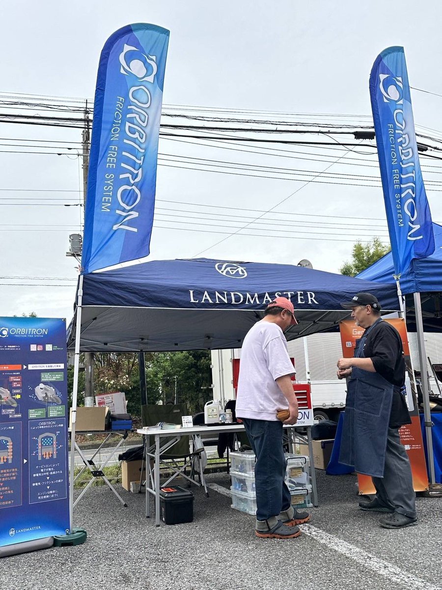 plot_touring's tweet image. 朝の小雨も止んでバイク増えてきました！
どのブースも実際に体感できる内容で楽しいですよ✨
ぜひ遊びに来てくださいね😊

#ライコランド柏
@RicolandKashiwa