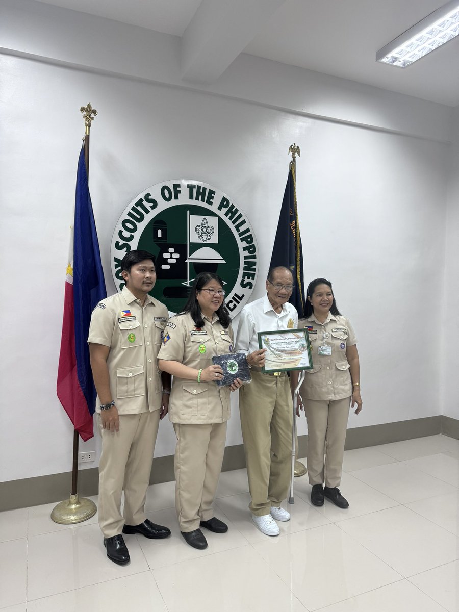 We gave tribute to the former Council Scout Executives and Regional Staffs under the National Capital Region. Their services in a way have helped our young boys to be better and responsible citizens. Thank you Manila Council for hosting this event. #ScoutingPh #OneNCR #MTSOLP