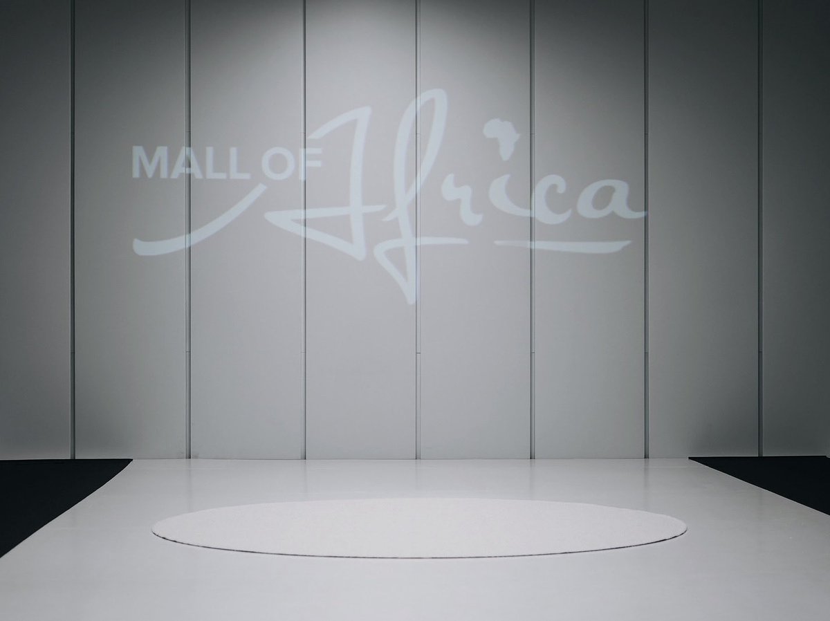It’s already been a week since #SS24 of #SAFW was hosted at @TheMallOfAfrica. The perfect fashionable venue, featuring a @Belgotex carpet on the runway. #MallOfAfrica #CRUZSAFW #ISUZUxSAFW #LOREALPARISSAFW #MRPRICExSAFW #CarltonHairSAFW #BELGOTEXxSAFW #SAFW 📸 @HenryMarsh15