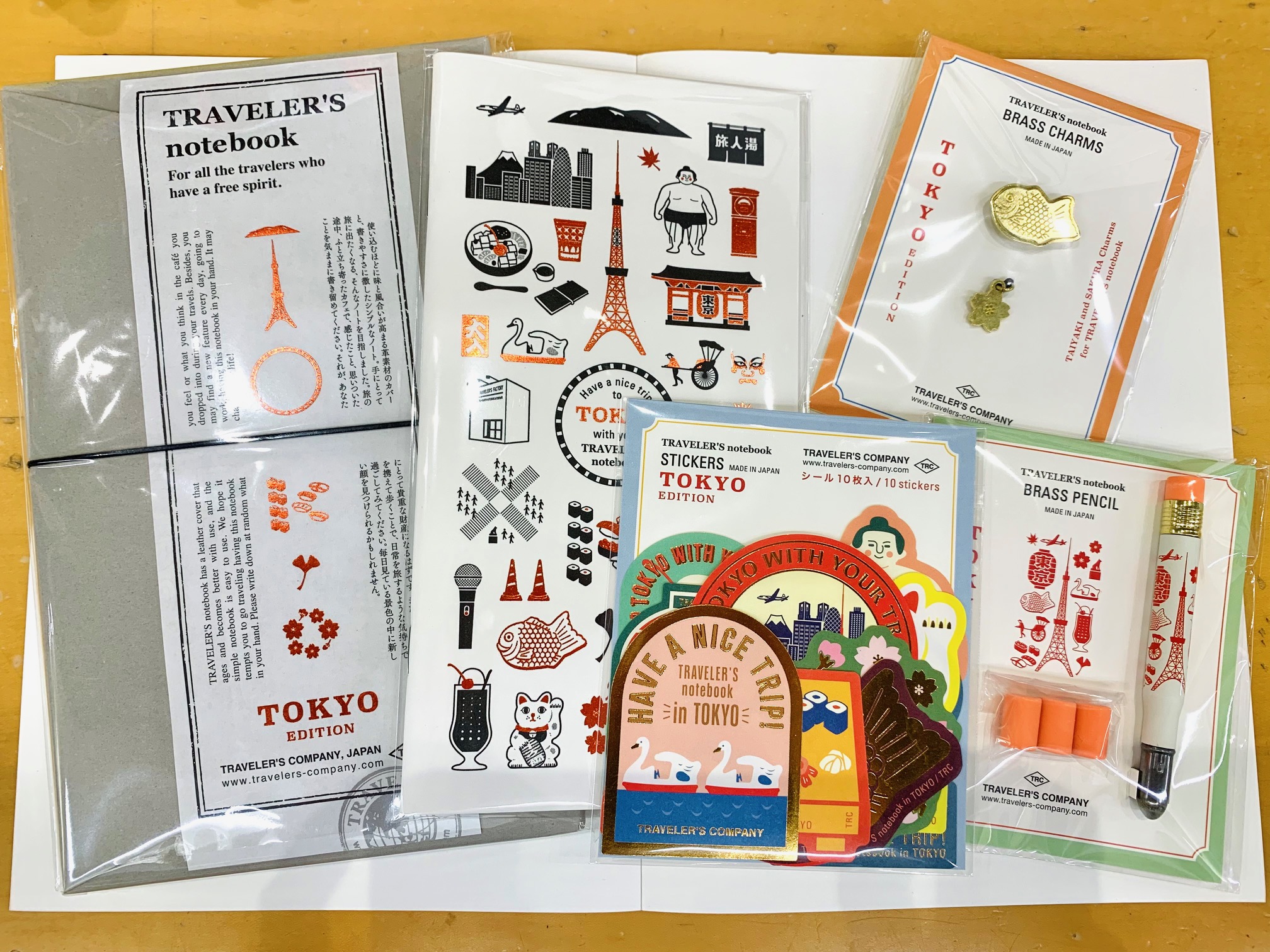 トラベラーズノート　多数　海外　航空会社　パンナム等 Pan Am Collection - TRAVELER'S FACTORY | トラベラーズノート