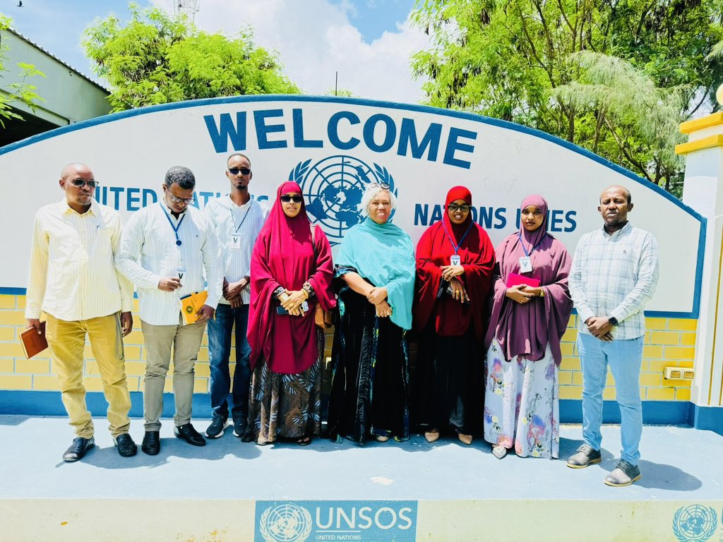 Today we had a honor meeting with Key representatives from #UNSOMALIA in Baidoa and the meeting was focused on to strengthen future possible partnership and collaboration between the #UNSomalia & #CSO that # @Baywomen  was part of. @UNSomalia @UNICEF @AfrikParliament @AU_ECOSOCC