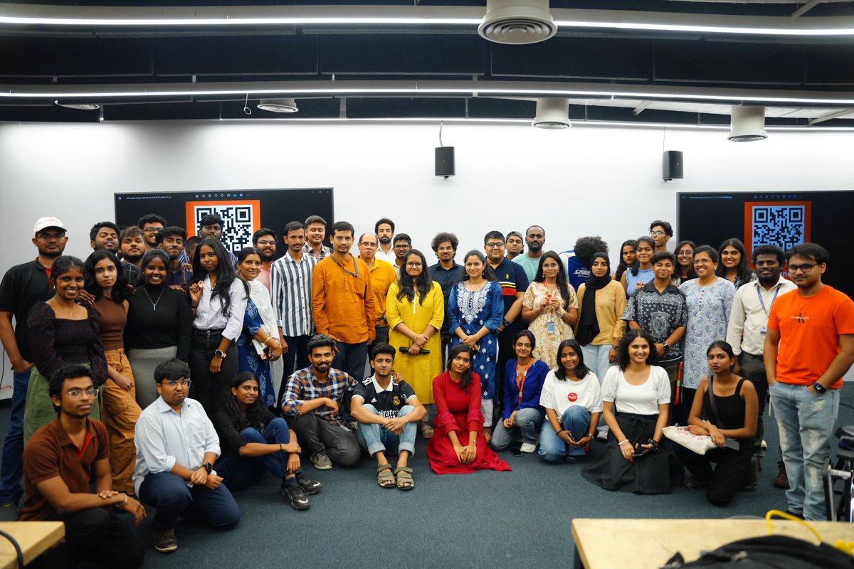 T-Works organized a full-day smart wearables workshop for @fddiofficial students & faculty from Hyderabad & Chennai.

#tworks #workshop #smartwearables #smartdevice #smartwatch #innovation #maker