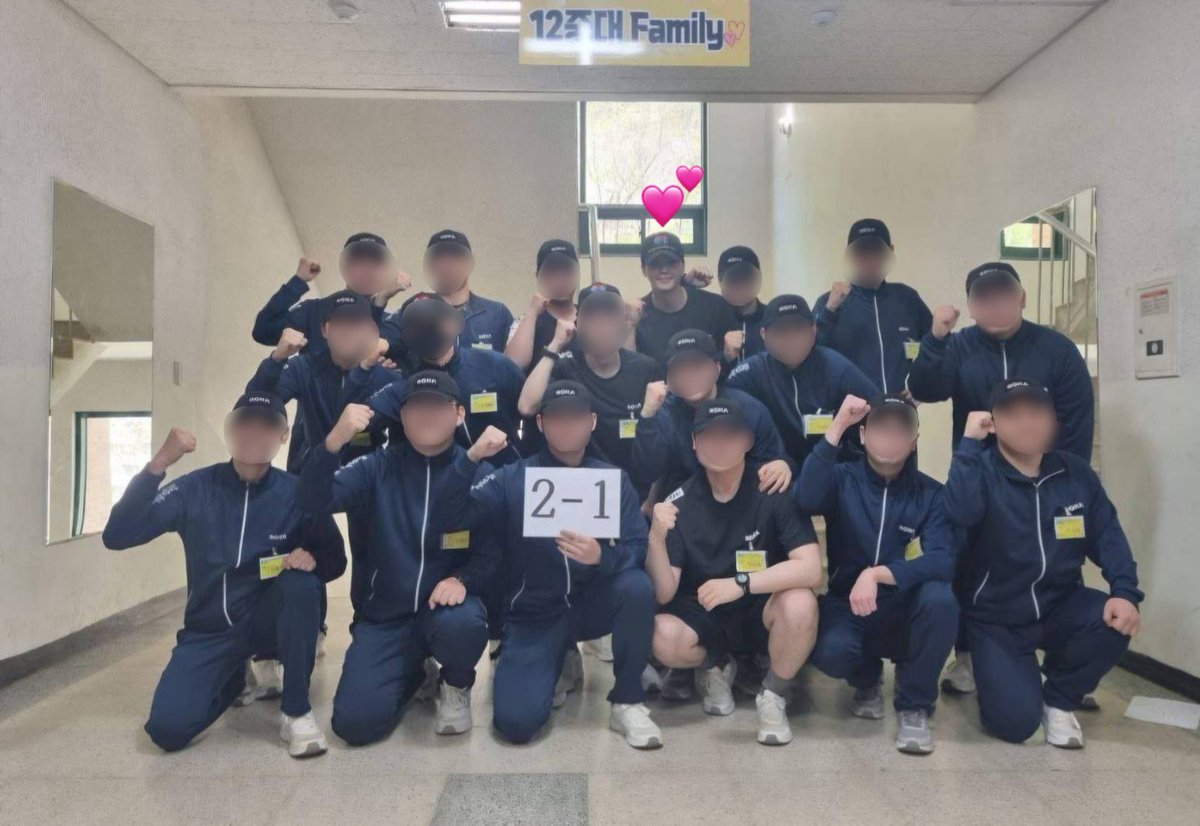 [240427] อัพเดตแฟนคาเฟ่ทางการจาก THE CAMP      

ภาพถ่ายการฝึกสัปดาห์ที่ 4 
กองพลทหารราบที่ 7

#송강 #SONGKANG #ซงคัง #ソンガン