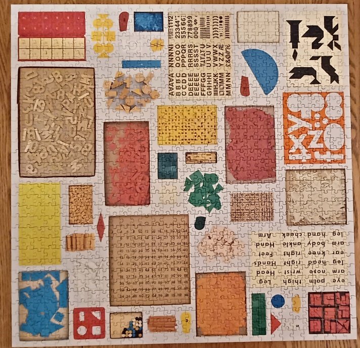 Four Point Puzzles, Several Found Things, 1000 pieces, 2020, 5h14m. Very enjoyable, excellent quality. Great for any size group.
#puzzle #jigsawpuzzle