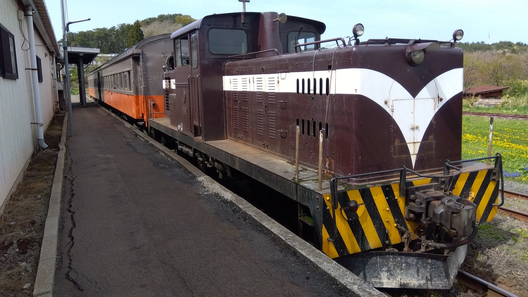 西花マキ (@switchback87) / X