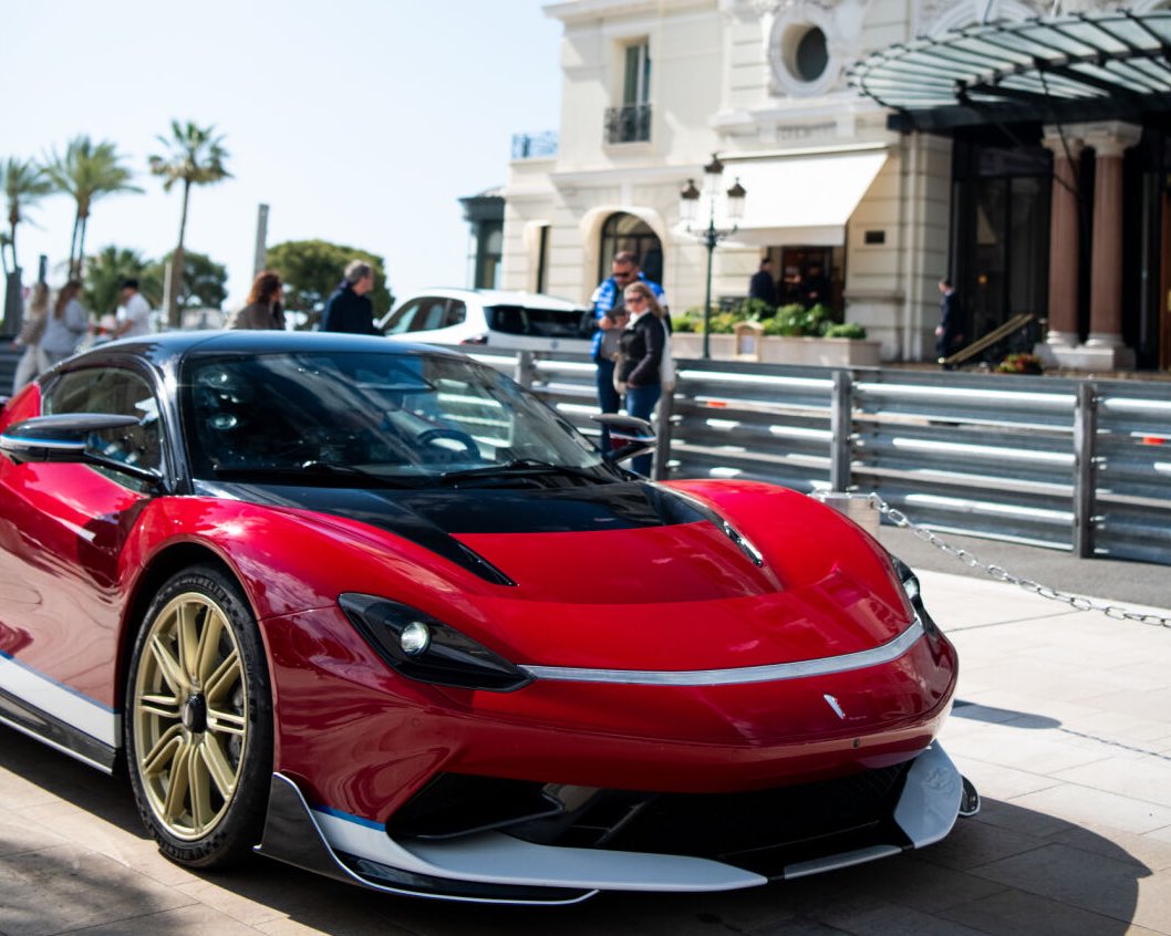 Commemorating the legacy of racing legend Giuseppe ‘Nino’ Farina at the #Monaco circuit, 76 years after his Grand Prix victory. 

#BattistaEdizioneNinoFarina makes an emotional return during the #hotlaps at today’s 2024 ABB FIA #FormulaE #Monaco #EPrix. 1:05PM CET.