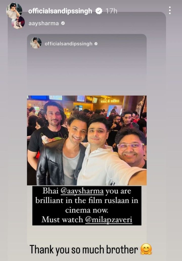 Look at this #ScoundrelsOfBollywood Sandeep Singh is enjoying with the gang of #SalmanKhan . Stop Saving Culprits InSSRCase