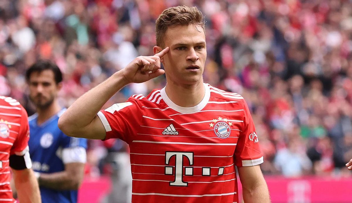 Kimmich's contract expires in 2025 and he has not yet renewed. Bayern will have to decide whether to sell him this summer or run the risk of him leaving for free in 2025. If he is sold this summer, Barça could sign him for €30m-€35m. — @mundodeportivo