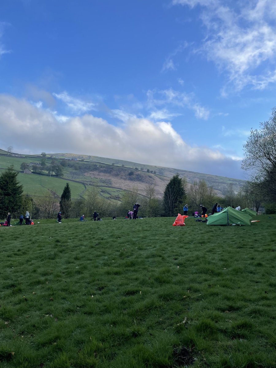PlattsEnglish's tweet photo. Silvers getting ready to go for day 2! 🥾 Lovely morning but a very cold night ❄️ ⁦@JTUpperSchool⁩ #personalexcellence https://t.co/PZp0AX19aZ
