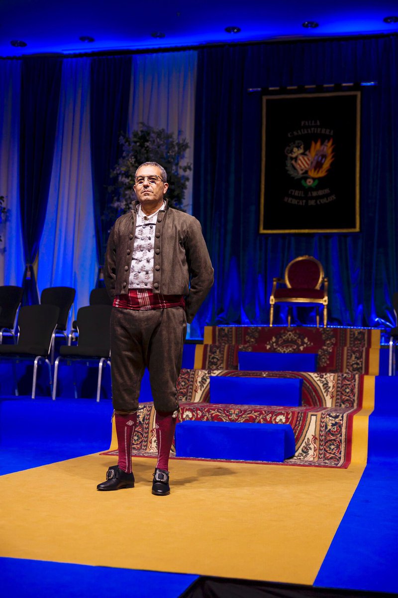 Este viernes, 26 de abril, reunida en Junta General la comisión Conde Salvatierra - Cirilo Amorós, ha decidido, por unanimidad, reelegir como presidente a Vicente Fuster Morales, por 14ª vez consecutiva. Enhorabuena Vicente! Orgullosos de que nos sigas guiando!