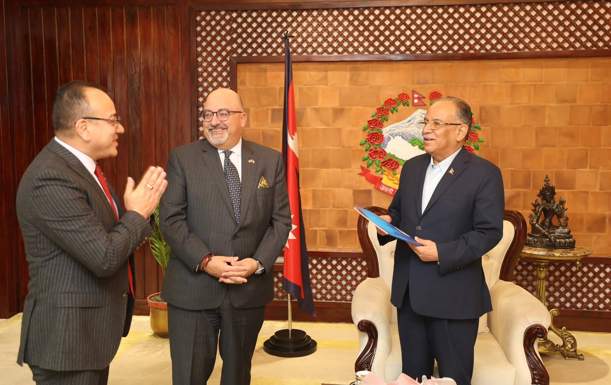 Good discussion with @PM_nepal_ about streamlining regulations and processes to help increase #FDI that can build prosperity for all Nepalese. 'If you build it, they will come.' Our American Chamber of Commerce, affiliated to @USChamber, is a strong partner in Nepal's growth. 🙏