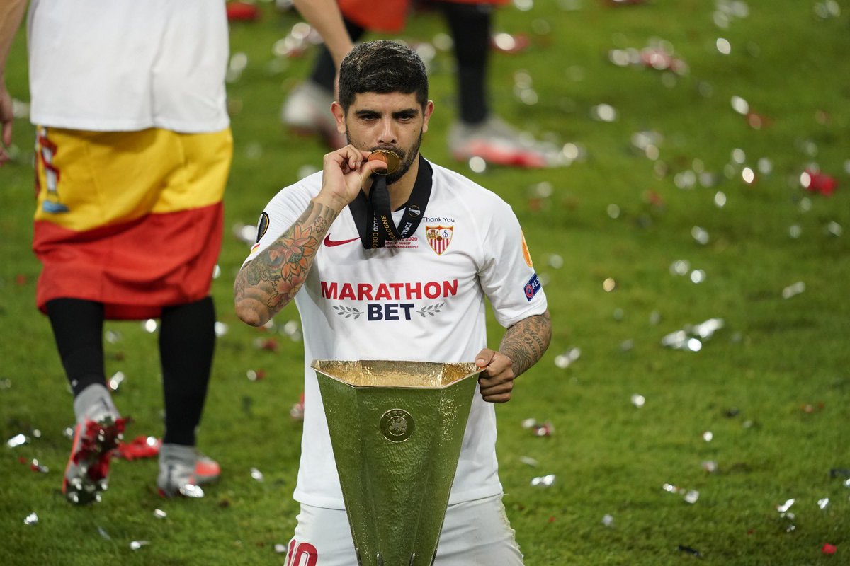 Os voy a tirar un factu y me suda los cojones to: 

Banega en el Sevilla top 1 de Argentina (sin contar Messi y Maradona). Y top 5 del mundo. 

Y me suda los cojones. Factuuuuuuuuu!