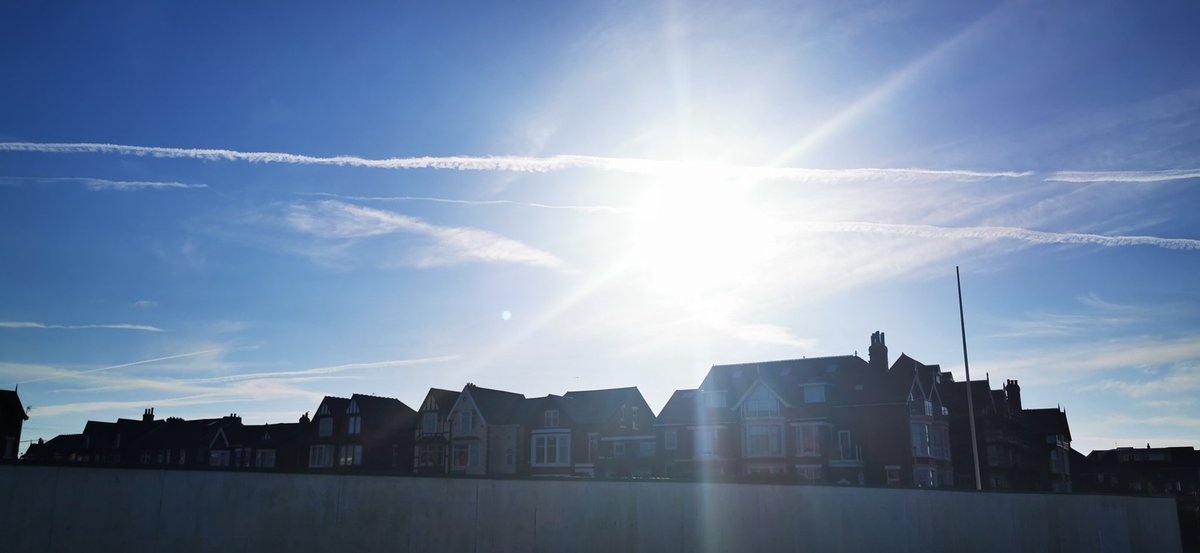 Lancashire UK 7.30am and already the #skybastards attacking our sun. Ruining spring growth, ruining cropland, poisoning our skies and all living things. #chemtrails #GeoEngineering #SaturdayMorning