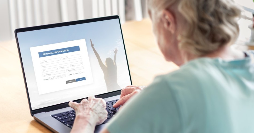 An exciting development from SCC means you can now complete an online carer supported self-assessment to start your carers assessment. This is from the comfort of your home, at a time that suits you, at your leisure & in your own words. ow.ly/vs6550Q5mQ3